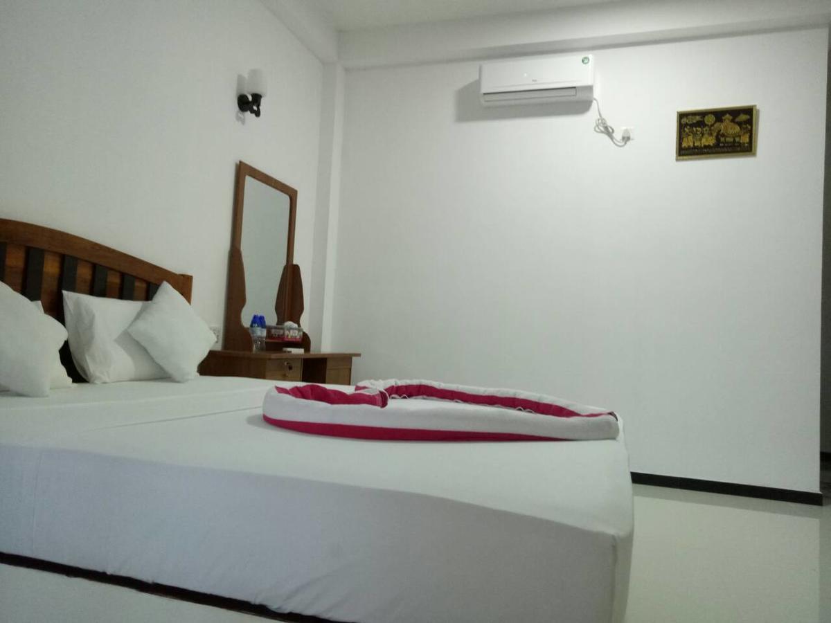 White Lion Paradise Dikwella Batigama Ngoại thất bức ảnh