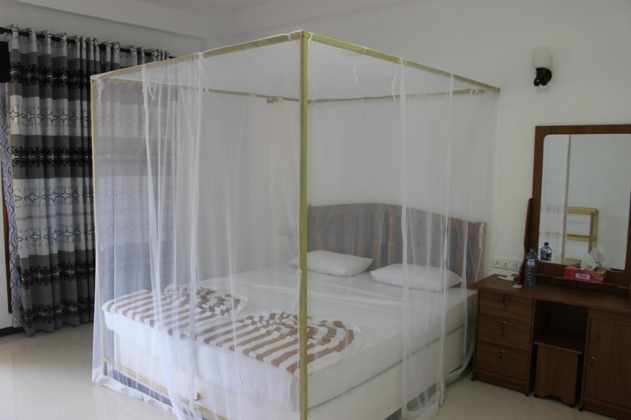White Lion Paradise Dikwella Batigama Ngoại thất bức ảnh